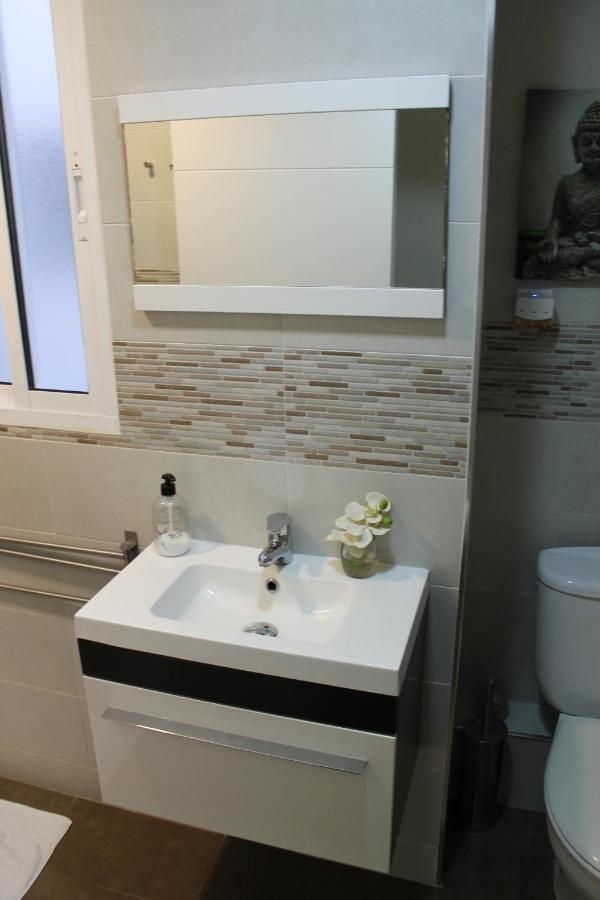 מאלגה Apartamento Con Vistas A La Catedral A 15 Minutos Del Centro מראה חיצוני תמונה